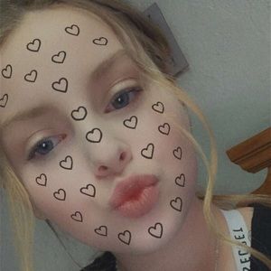 Meet your Posher, Michaela